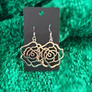 Elegant Silver Rose Earrings